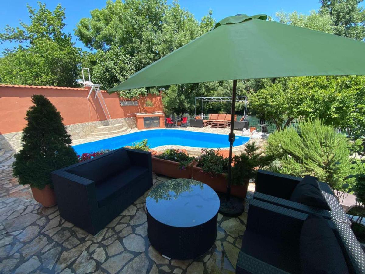 Private Riverside Villa Silvia Mostar Luaran gambar