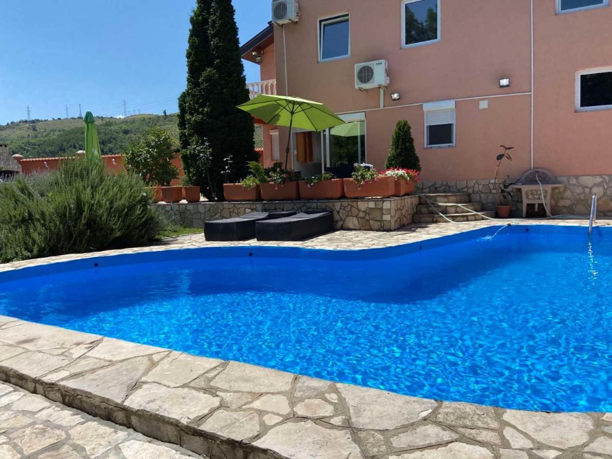 Private Riverside Villa Silvia Mostar Luaran gambar