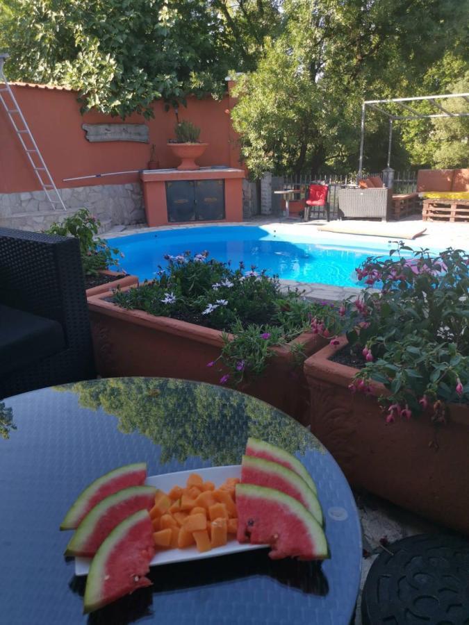 Private Riverside Villa Silvia Mostar Luaran gambar