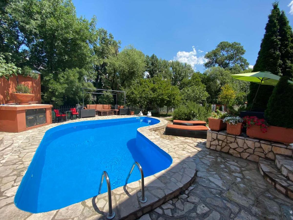 Private Riverside Villa Silvia Mostar Luaran gambar