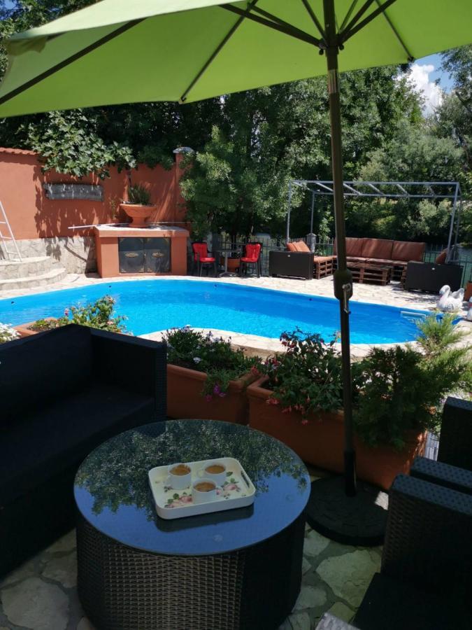 Private Riverside Villa Silvia Mostar Luaran gambar